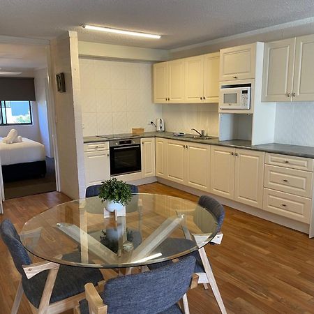 Burleigh Palms Holiday Apartments Gold Coast Ngoại thất bức ảnh