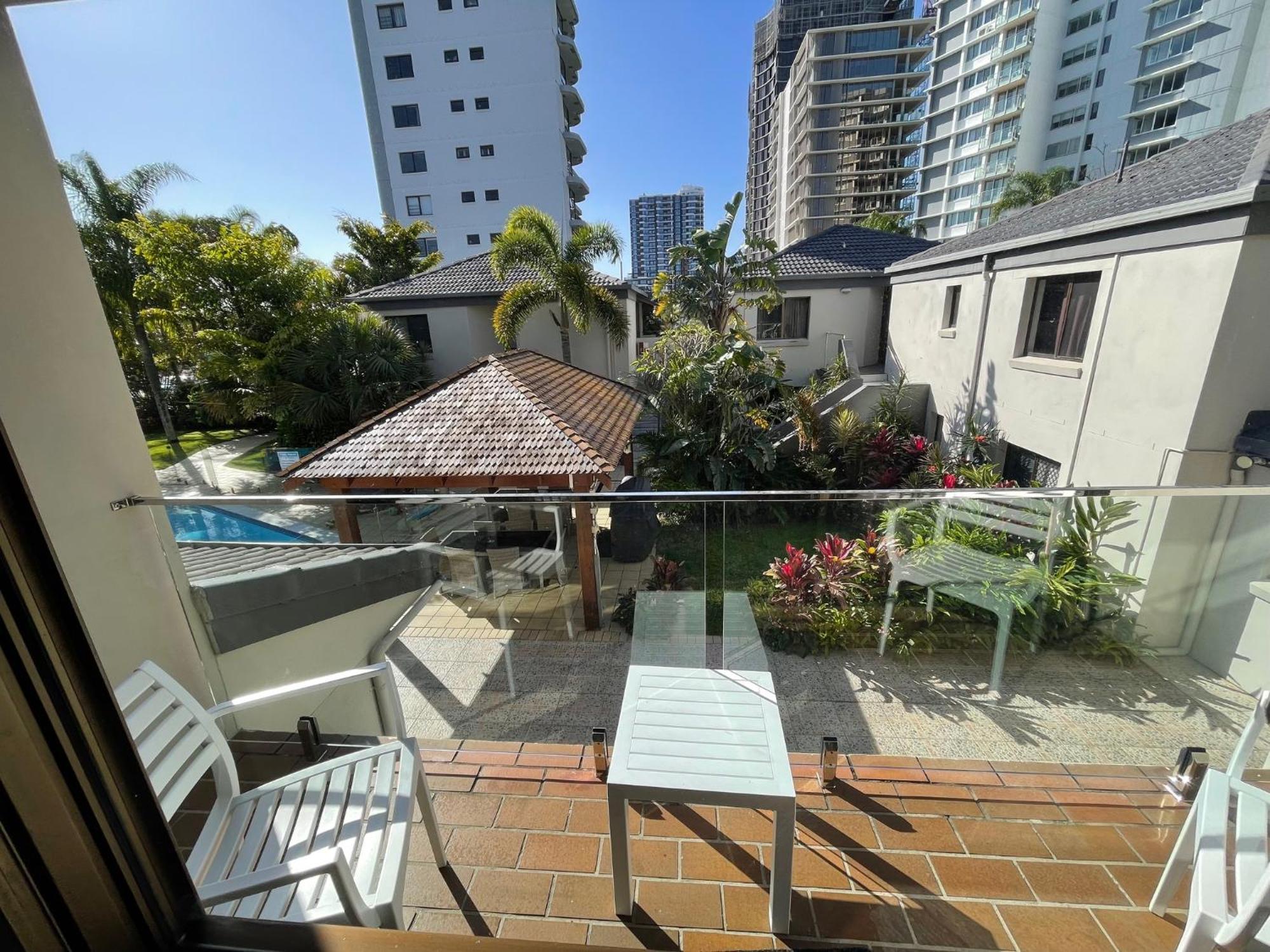Burleigh Palms Holiday Apartments Gold Coast Ngoại thất bức ảnh